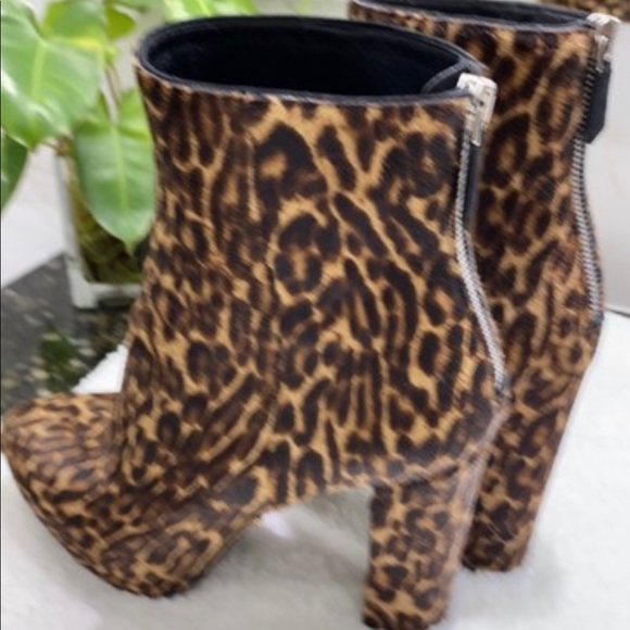 Booties - Picture 4 of 10